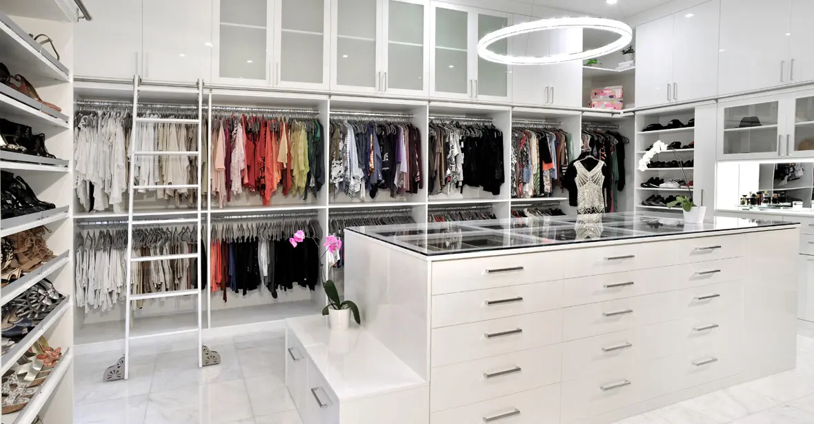 Modern custom closet with high gloss white melamine