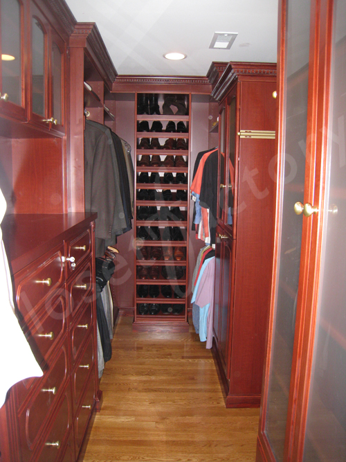 mens-master-closet