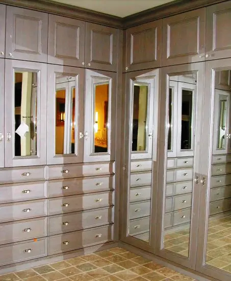 Must Have Features In A Master Closet Dressing Room | Closet Factory