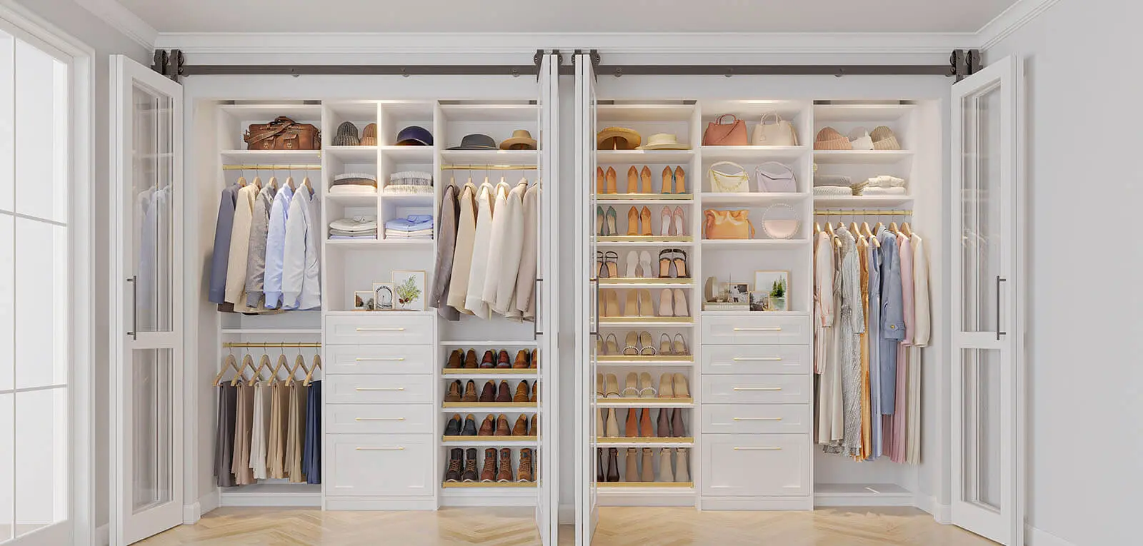 Reach-in closet design