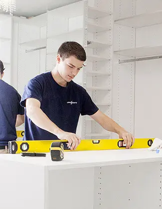 Closet Factory Installer