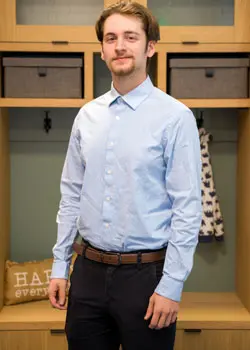 closet factory employee chase