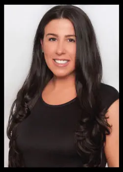 Stephanie Milevski headshot Closet Factory Designer