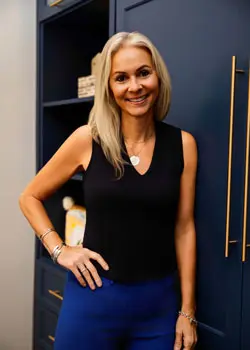 Kimberly-O'Connor closet factory employee