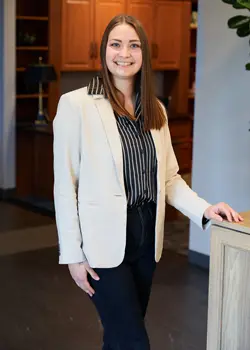 Closet Factory Alison Lanzalotti