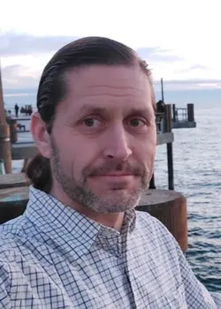 Justin Phillips Closet Factory