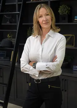 Sallie Adams closet fcatory employeee