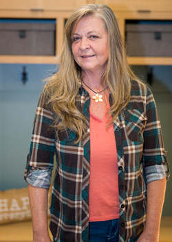closet factory employee Sarah Carpenter