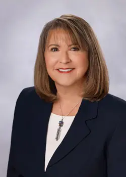 closet factory employee stacy