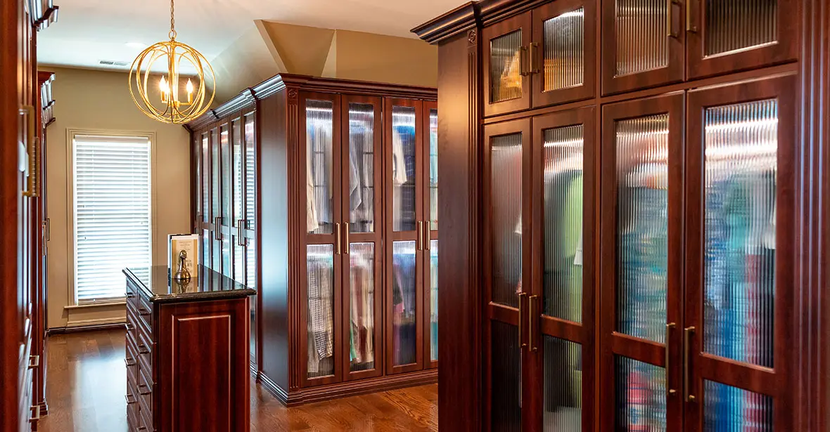 Luxury Dressing Rooms | Closet Factory