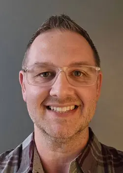 bloset factory employee Brian Bell
