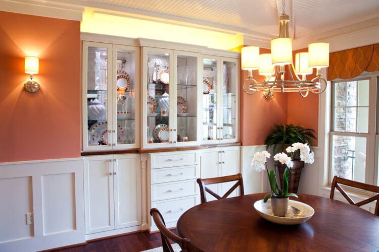 Built in china cabinet_Closet Factory