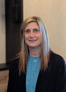 closet factory employee Cindy Ladas