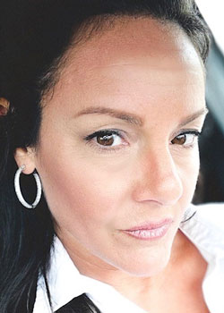 Nicole Yablin headshot Closet Factory Designer
