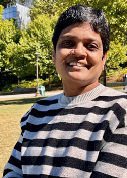 Gayathri headshot
