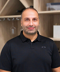 Max Mehrafarin Closet Factory Los Angeles Designer