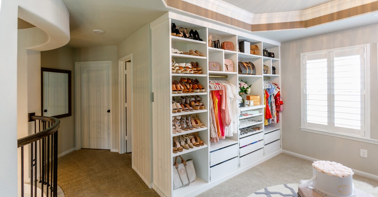 Built-in wardrobe shelving and drawers into upstairs loft area